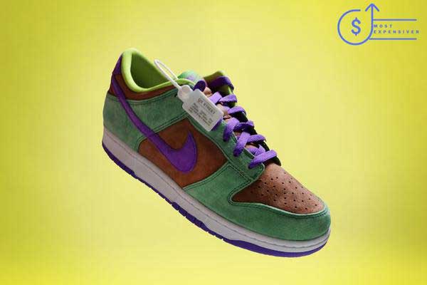 is nike dunks so expensive